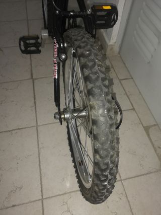 Bicicleta Jumper Trek 22''