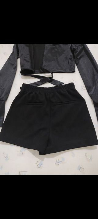 Conjunto negro - Top y falda