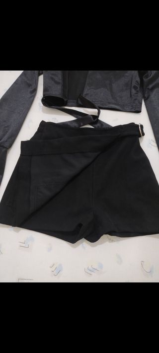 Conjunto negro - Top y falda
