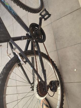 Bicicleta para arreglar/ piezas