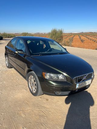 Volvo S40 2006