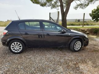 Opel Astra 2005