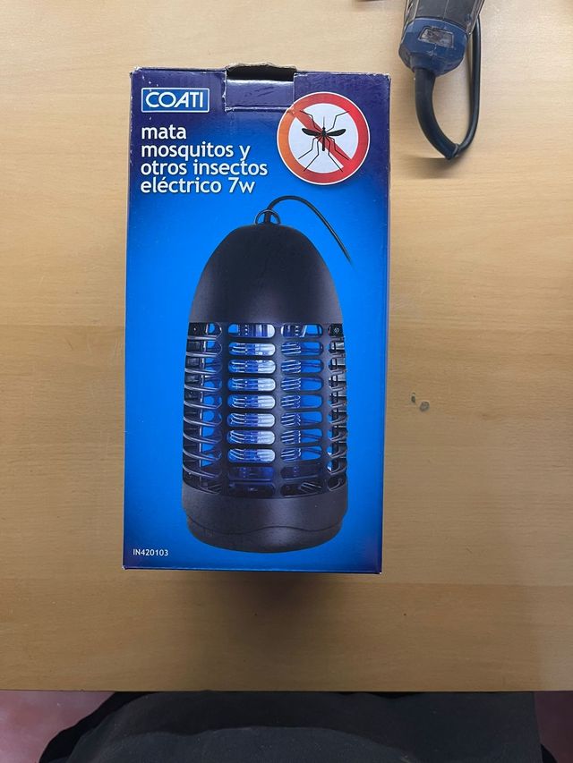 Mata mosquitos Coati eléctrico 7w