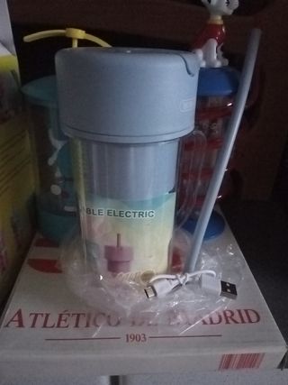 Hervidor agua, batidora MIMAX