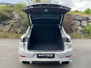 Porsche Cayenne Coupé Turbo 4.0 V8 Biturbo 550CV