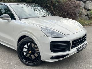 Porsche Cayenne Coupé Turbo 4.0 V8 Biturbo 550CV