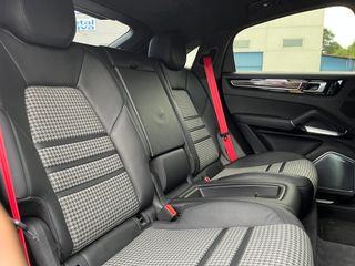 Porsche Cayenne Coupé Turbo 4.0 V8 Biturbo 550CV