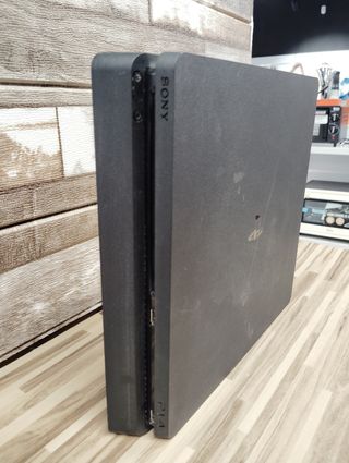 Consola PS4 1TB