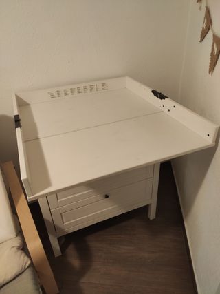 Cambiador con cómoda SUNDVIK 