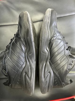 Zapatillas Adidas - Negras 41/42