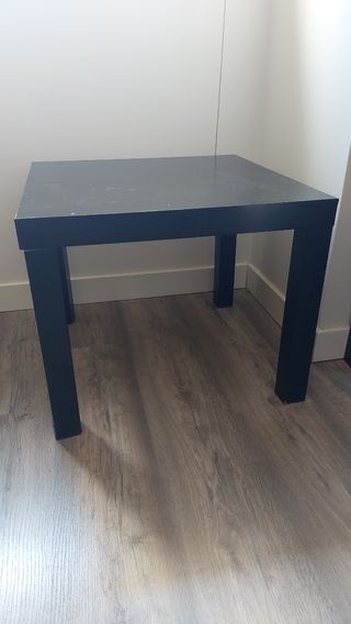Mesa baja negra