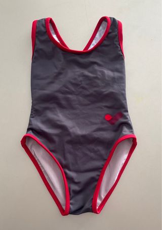 2 Leggings y bañador Vedruna niña TALLA 3