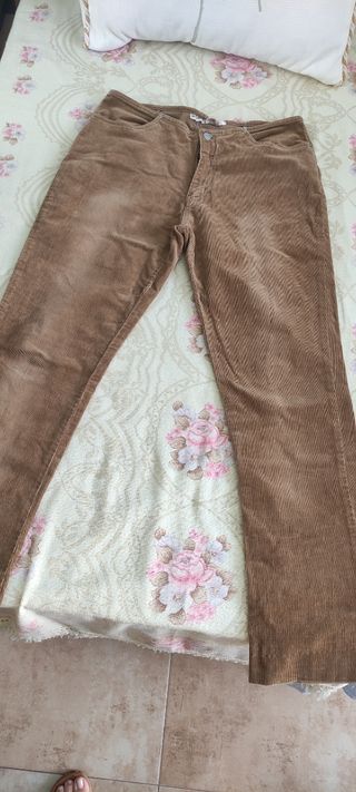 Pantalones pana elsticos mujer 