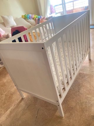 Cuna Ikea Sundvik + colchón