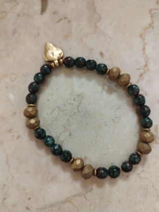 Braccialetto pietre verdi e oro