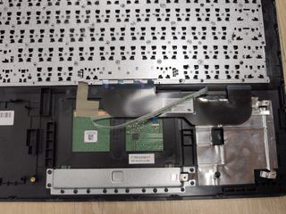 Asus F541U: Teclado superior