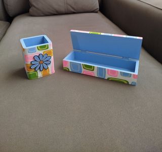 Set escritorio: portalápices y caja-estuche 