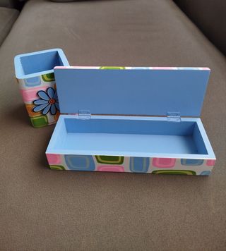 Set escritorio: portalápices y caja-estuche 