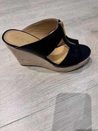 Zuecos Michael Kors negros - cuña