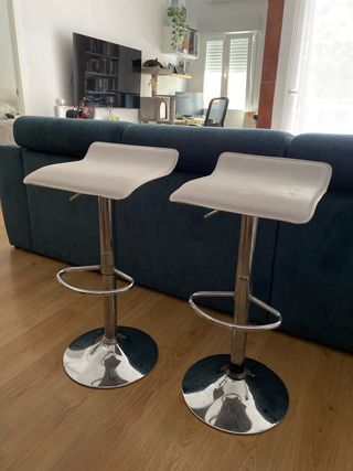 Taburetes bar blancos ajustables