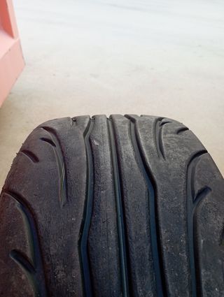 4 Neumáticos 235/45/17 (97w) 