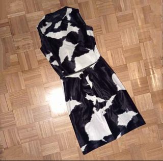 Conjunto de color  blanco y negro.