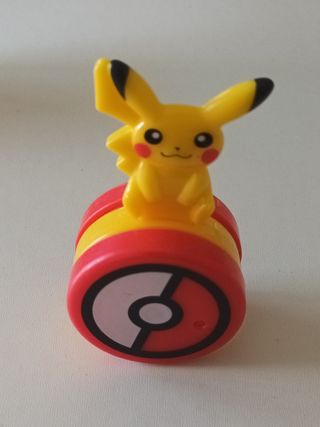 Happy Meal Pokémon Pikachu Japón
