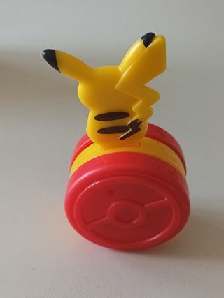 Happy Meal Pokémon Pikachu Japón