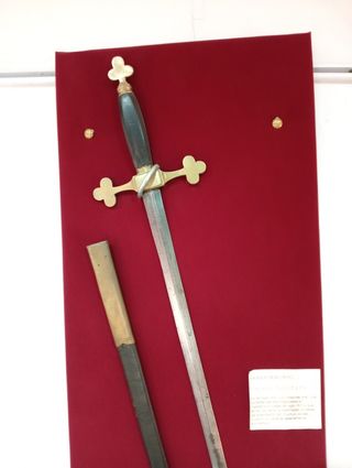 Espada Masónica Antigua