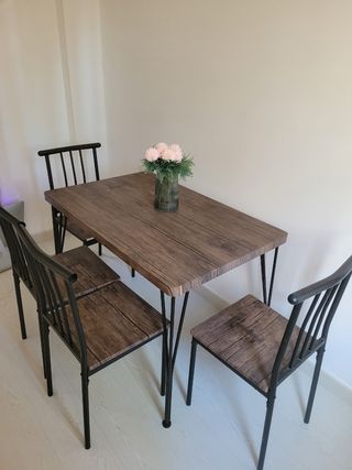 Mesa comedor + 4 sillas