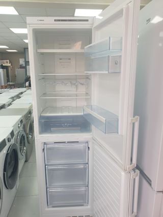 Nevera Bosch 2m x 60cm con garantía 