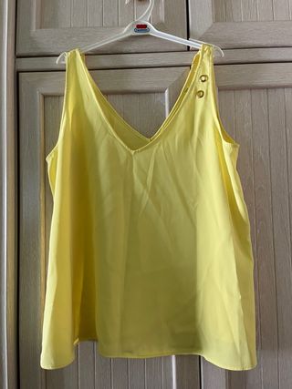 Camiseta tirantes amarilla