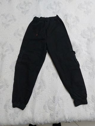 Pantaloni cargo neri Stradivarius XS