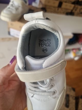 Zapato feroz talla 25 ibi rocker blanco 