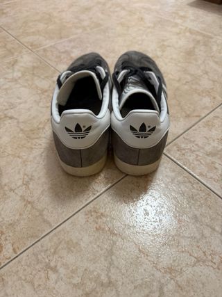 Adidas Gazelle originales – Talla 42