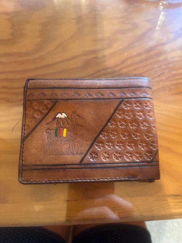 Artesanía Peruana: Cartera de calabaza