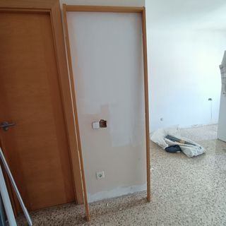Puerta interior madera maciza