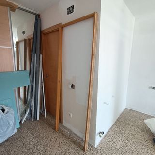 Puerta interior madera maciza