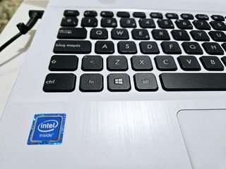 Portátil ASUS F541N 