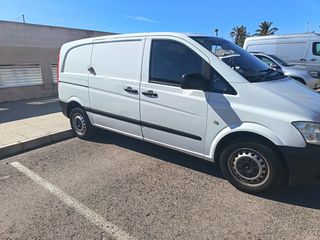 Mercedes-Benz Vito 2012