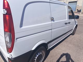 Mercedes-Benz Vito 2012