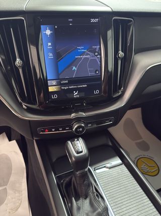 Volvo XC60 Bussines Plus D4 190 c.v / AUTOMATICO