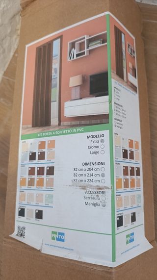 Puerta plegable blanca
