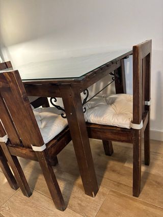 Mesa comedor madera cristal + 4 sillas