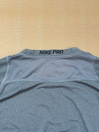 Camiseta Nike Pro Dri-FIT Gris M/L