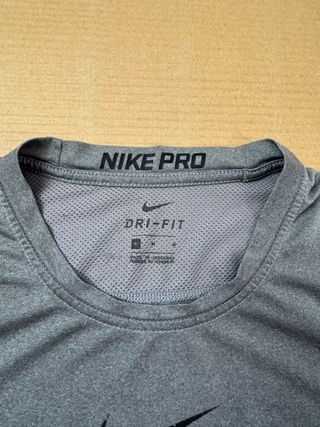 Camiseta Nike Pro Dri-FIT Gris M/L