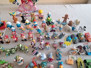 Lotto giocattoli vintage: oltre 200 pezzi!