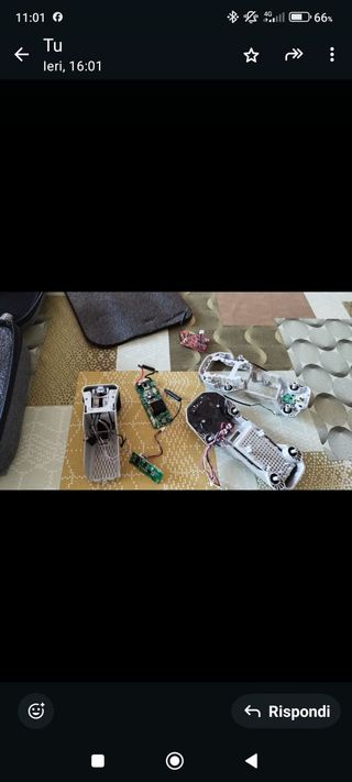 Drone kf102max+ 1 extra per ricambi -