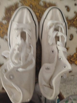 Zapatillas blancas talla 38