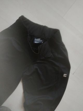 3 pantalones ciclismo largos.
Dunne's talla 8 .